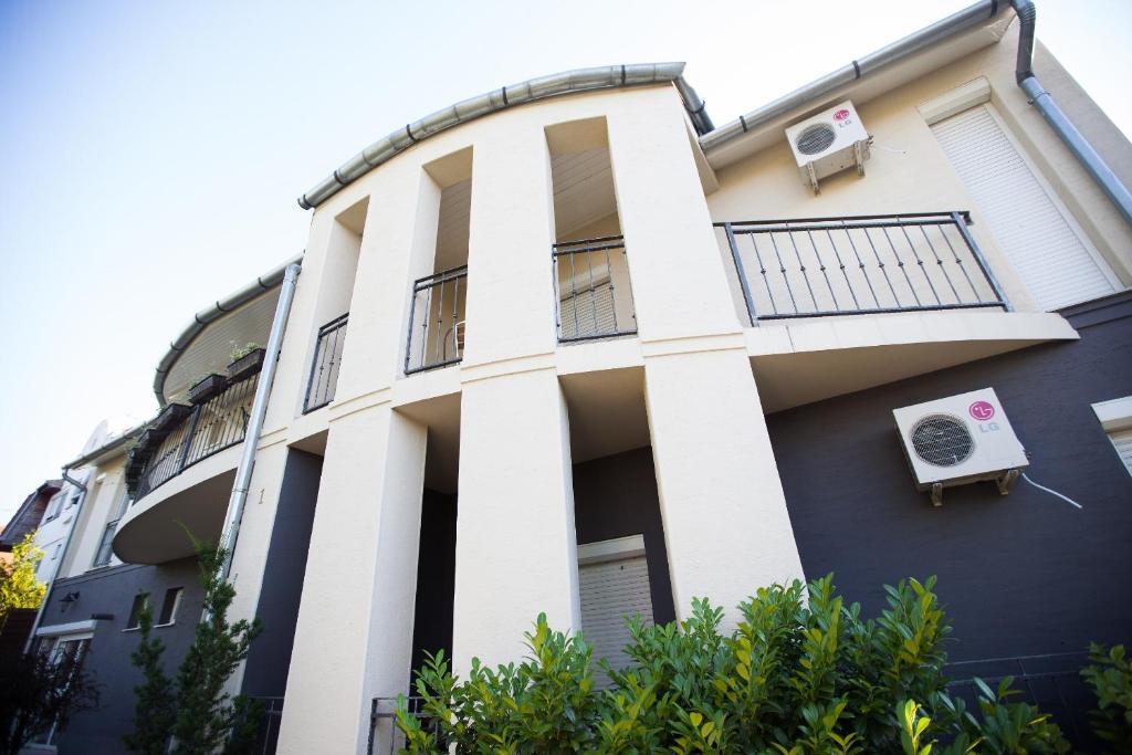 Csenge Villa Siofok Phòng bức ảnh