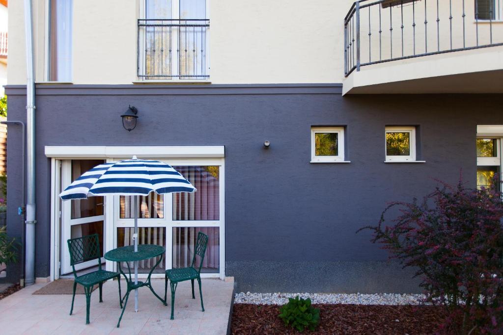Csenge Villa Siofok Ngoại thất bức ảnh