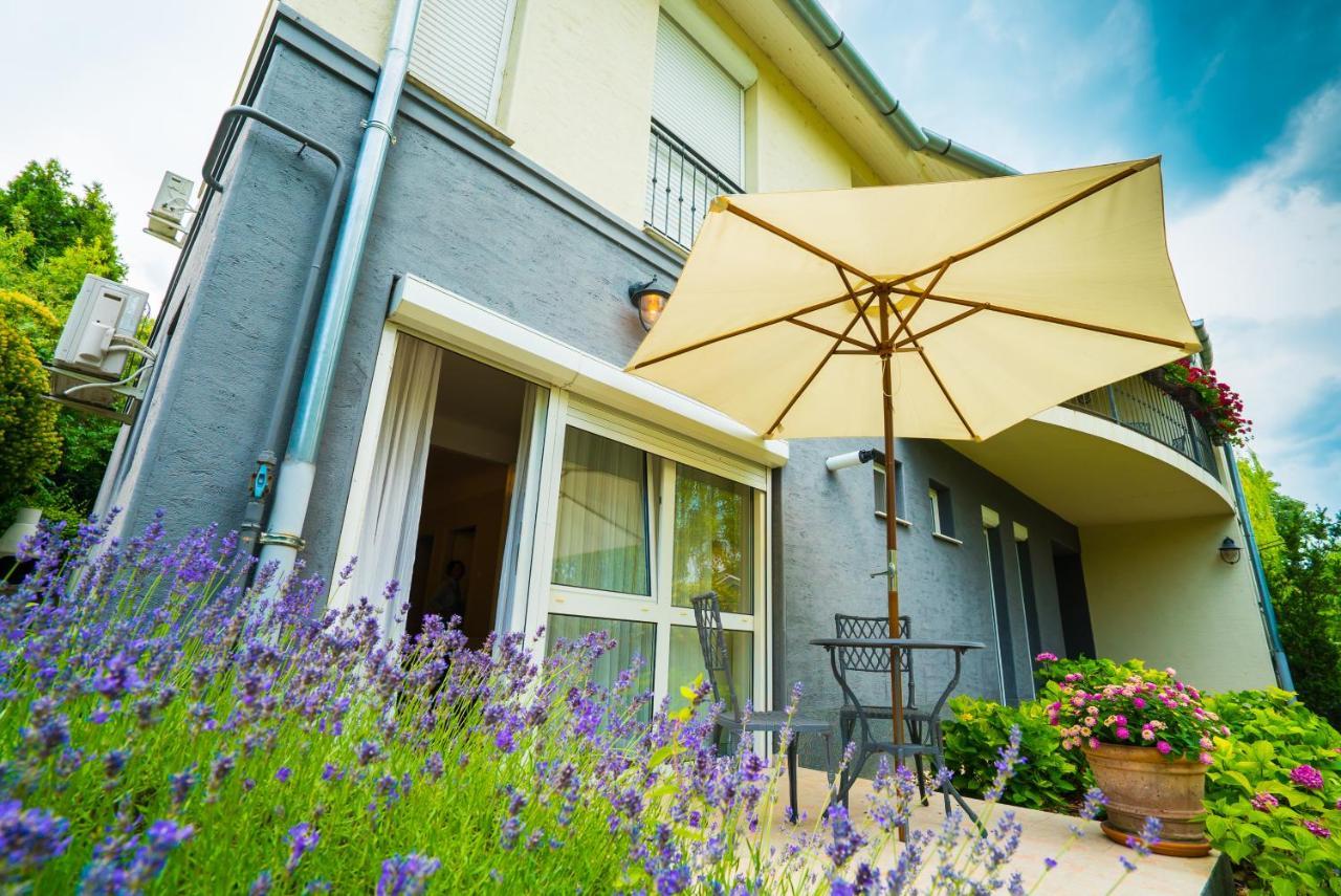 Csenge Villa Siofok Ngoại thất bức ảnh